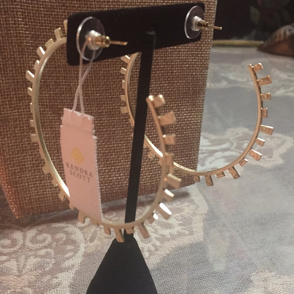 Kendra Scott - image 3